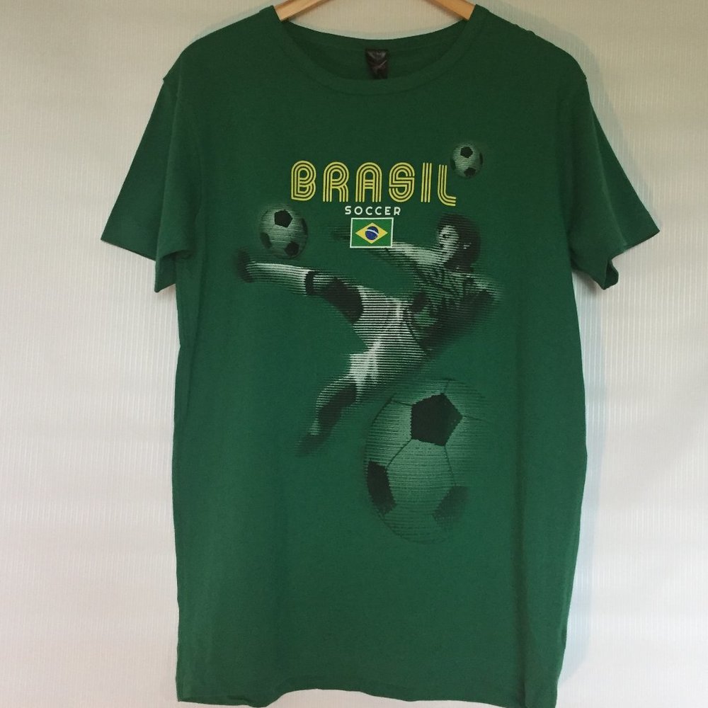 Brazil Soccer Print T-Shirt Men's M Green